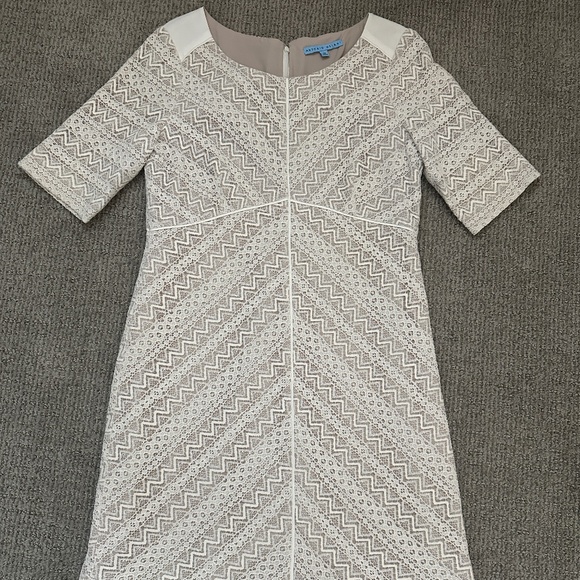 ANTONIO MELANI Dresses & Skirts - Anotonio Melani lace ivory/nude sheath dress - size 10 women's